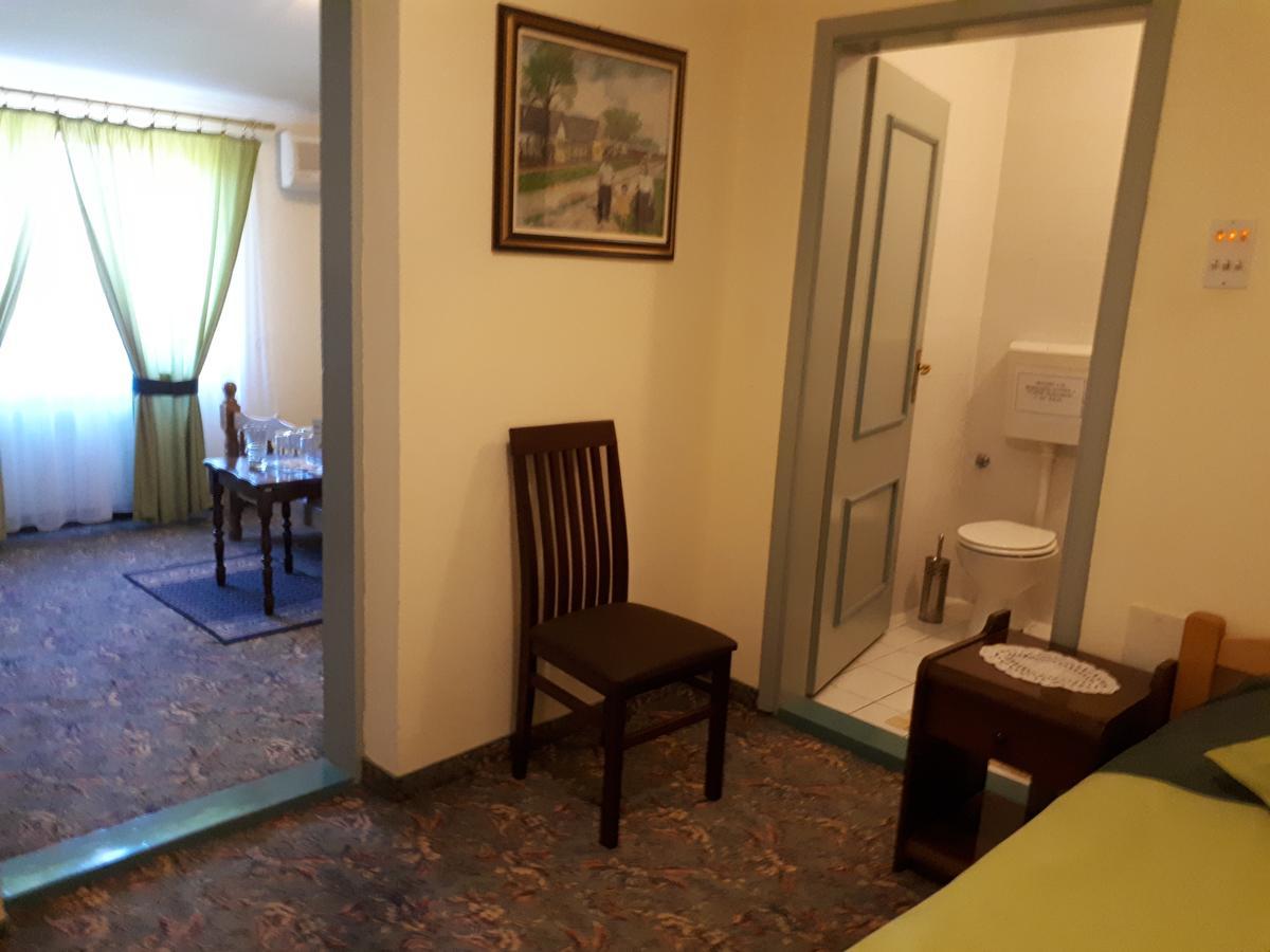 Bed and Breakfast Business Club Selenca Bac Exterior foto