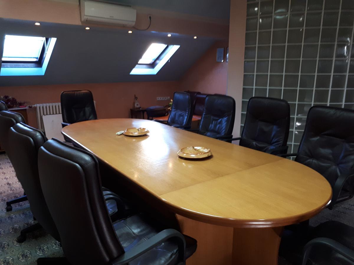 Bed and Breakfast Business Club Selenca Bac Exterior foto