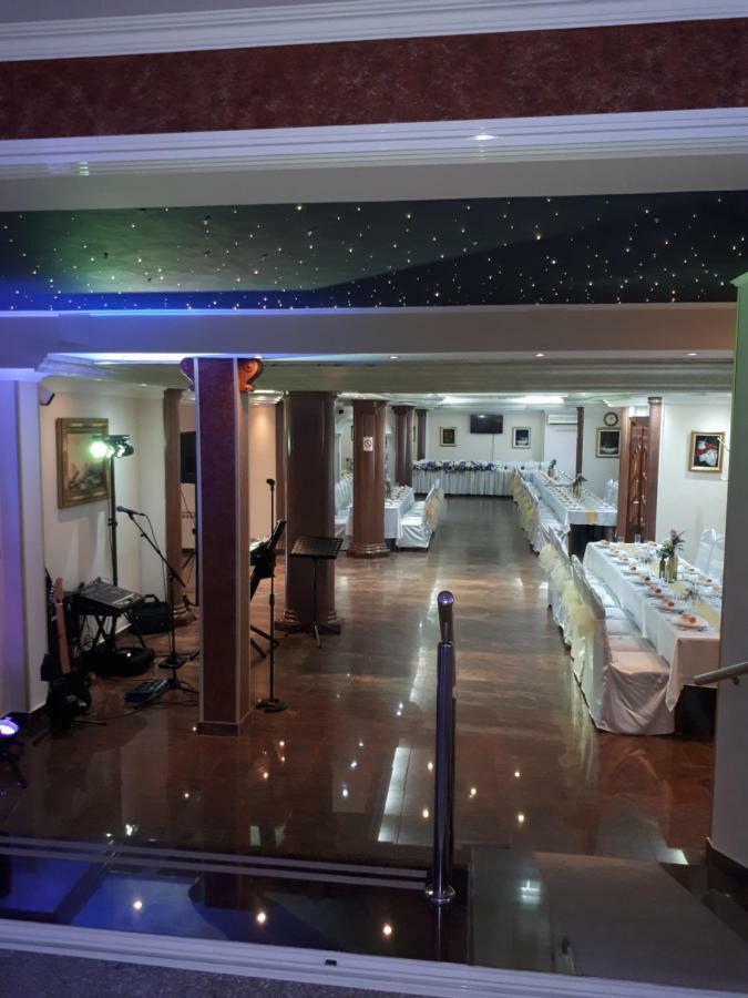 Bed and Breakfast Business Club Selenca Bac Exterior foto